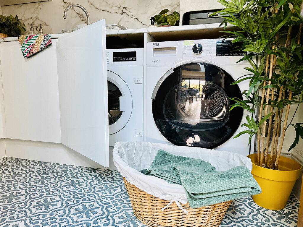 Concealed laundry appliances